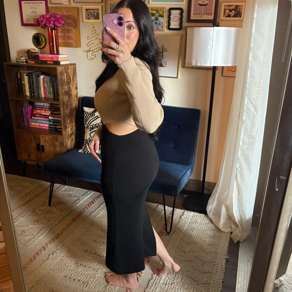 Lulus Cutout Color Block Midi Sweater Dress - Picture 3 of 11